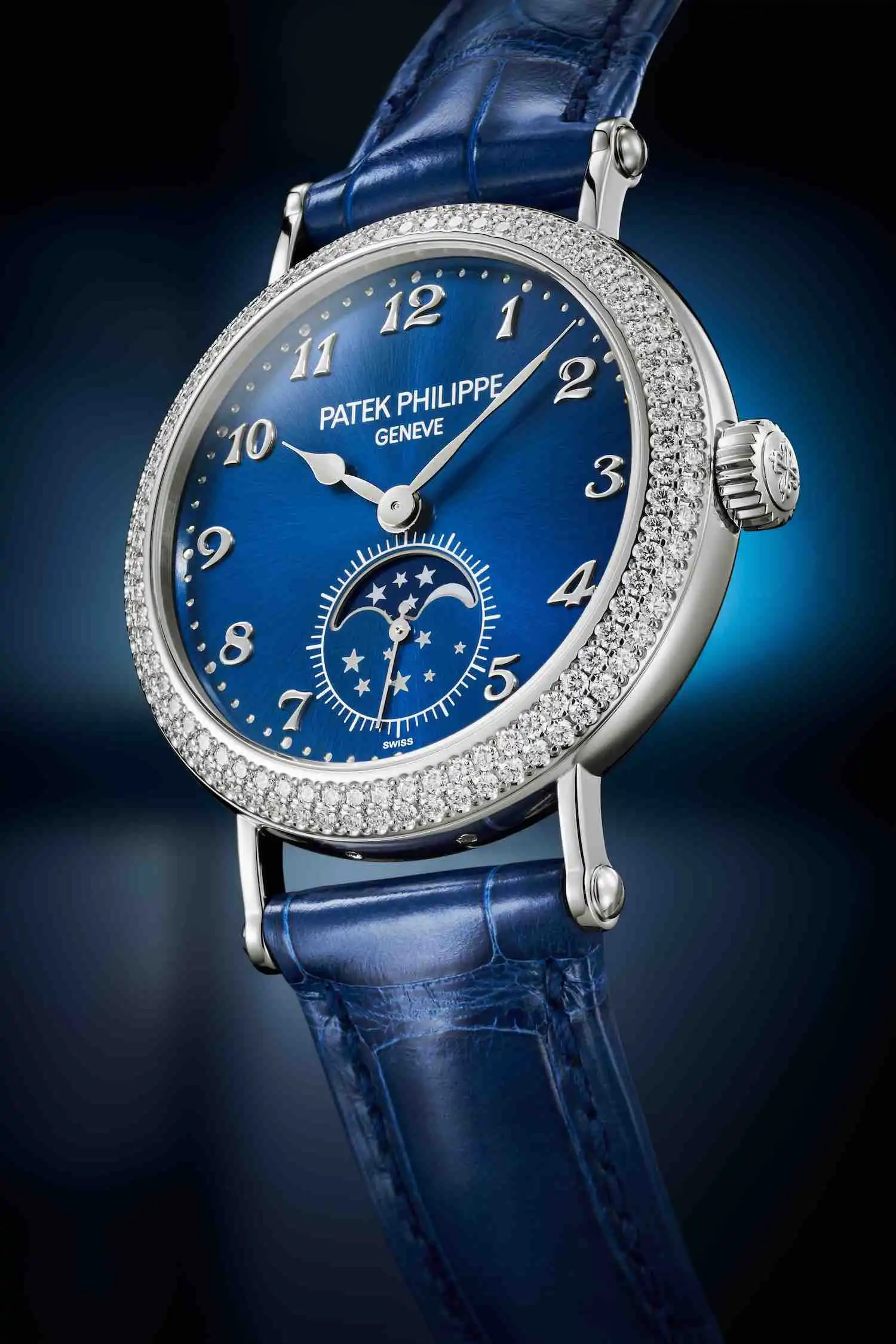 Patek Philippe Ref. 5320 World Time in 18K rose gold