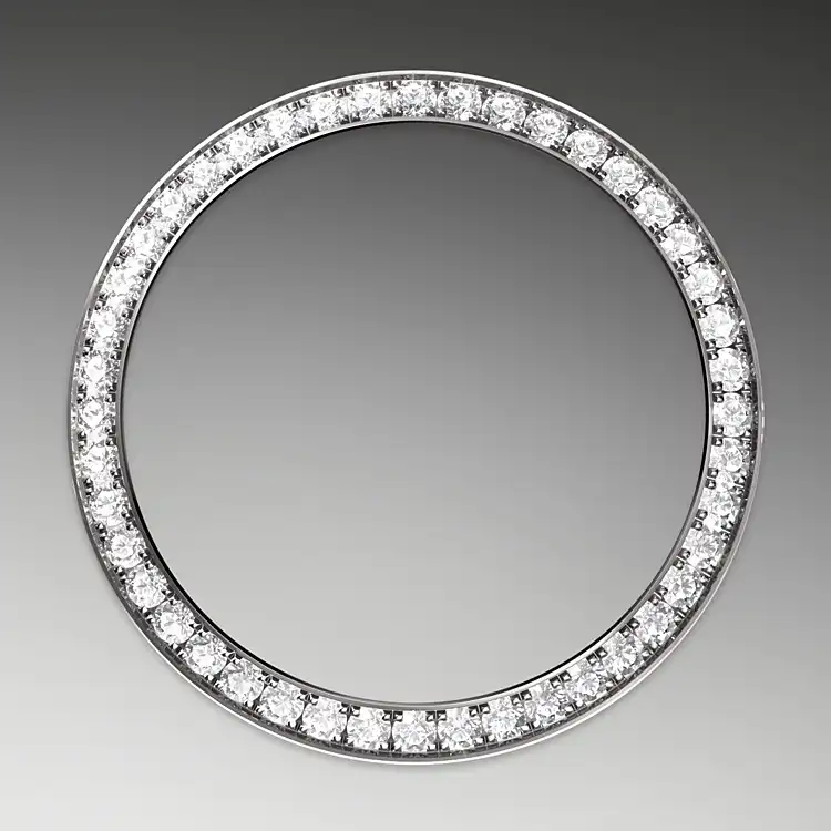Diamond-Set Bezel