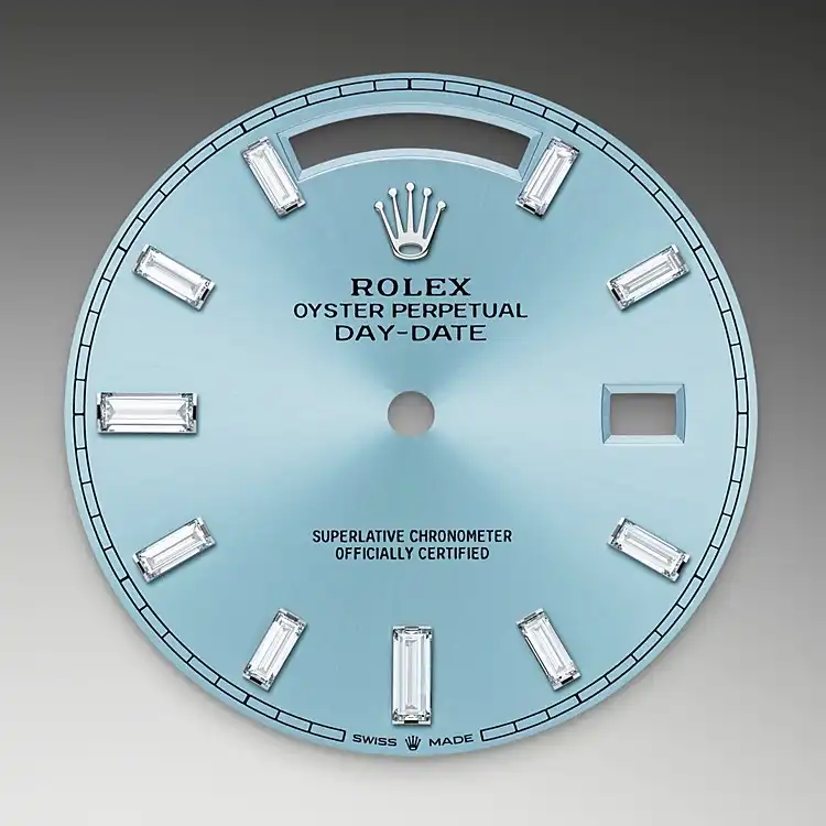 ICE-BLUE DIAL