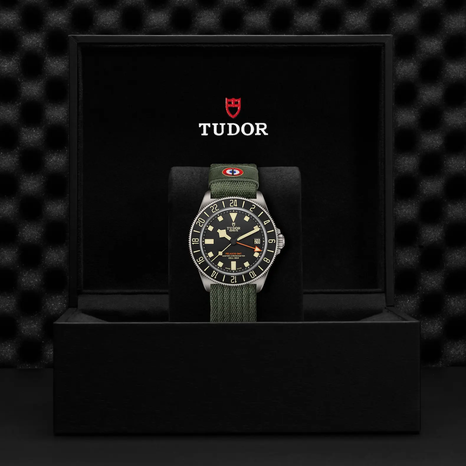 TUDOR M2542G247NU-0002